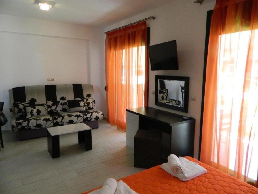 Stefania Sun Apartments Nikiti  Esterno foto